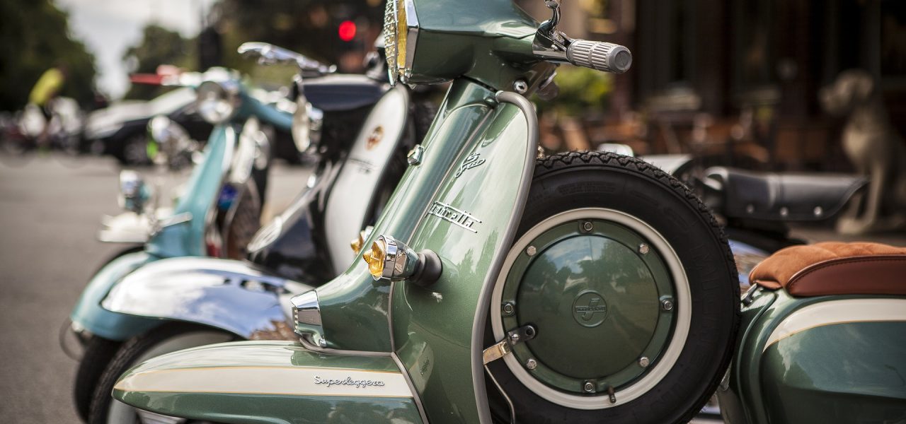 Vespas y Lambrettas
